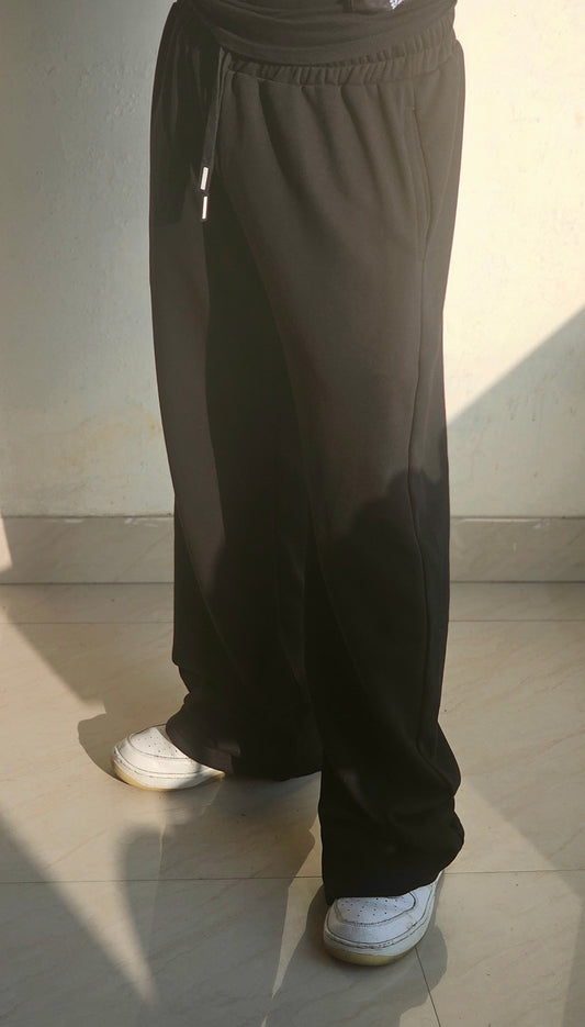 BLACK BAGGY FIT UNISEX TRACK PANT