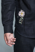 Black linen flower embroidery Shirt