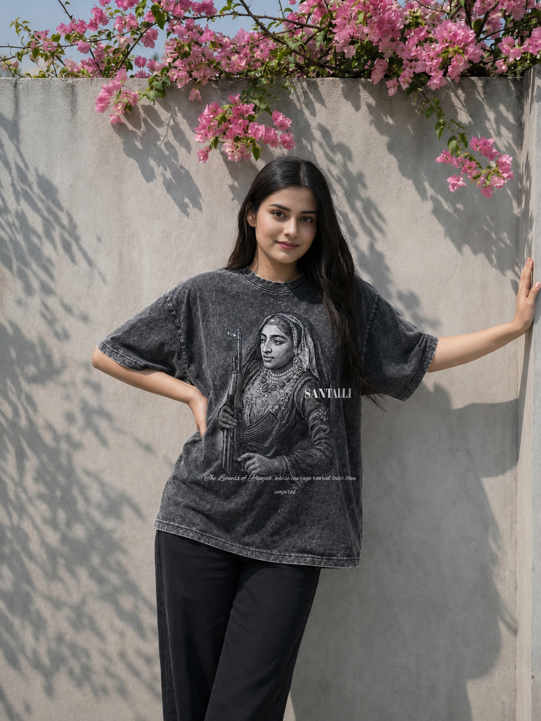 AK QUEEN 47 OVERSIZED T-SHIRT