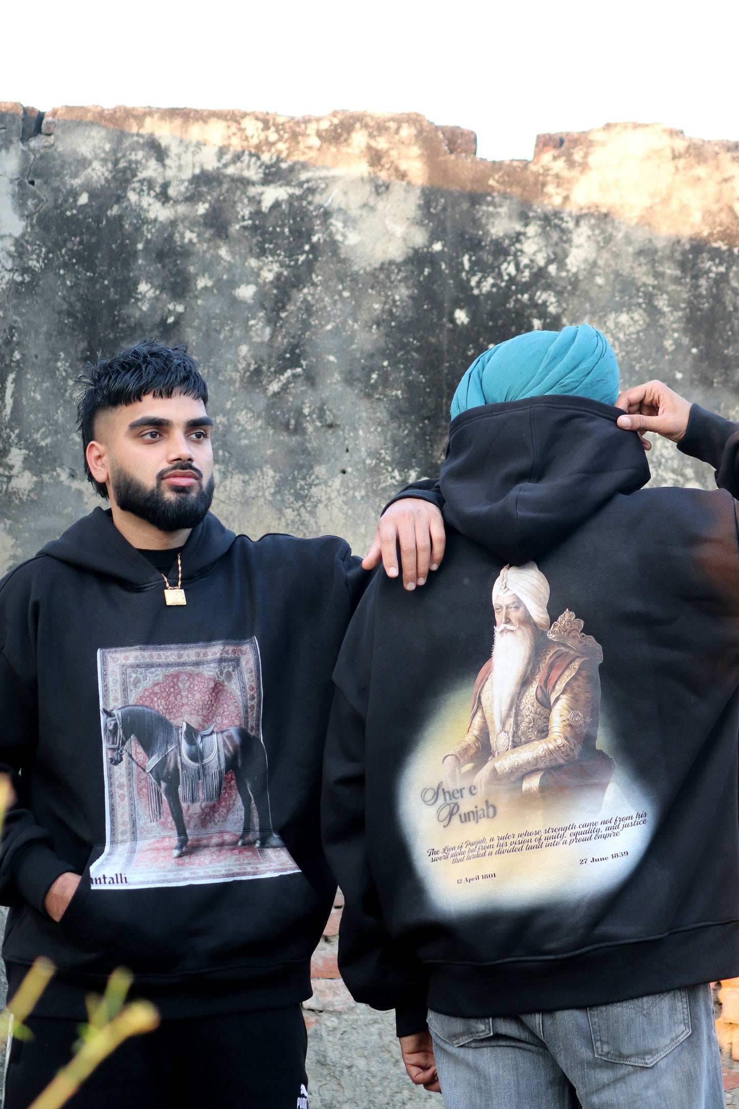 ROYAL HORSE OVERSIZED HOODIE