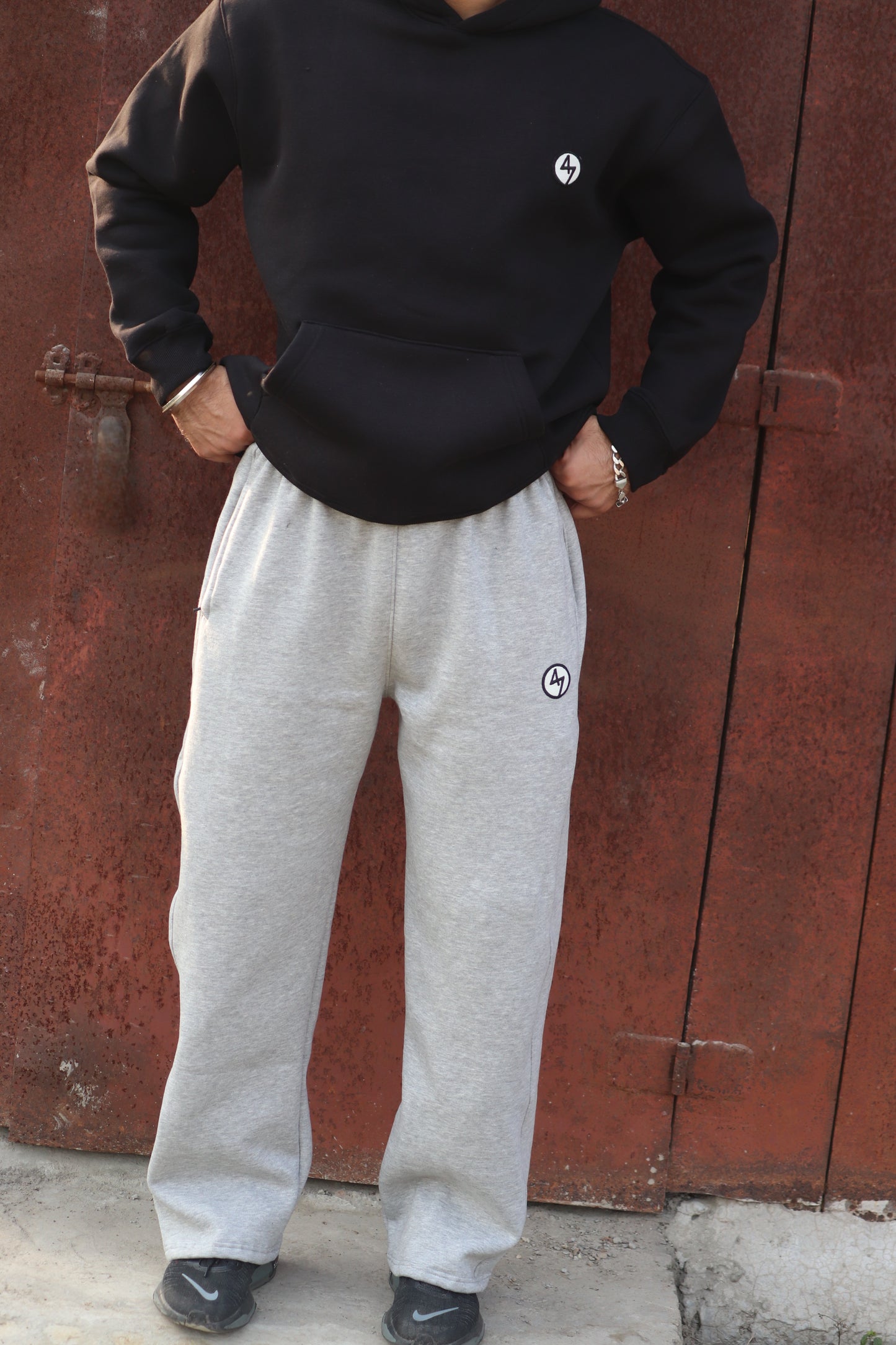 GREY WIDE LEG HEAVY WEIGHT SWEATPANTS