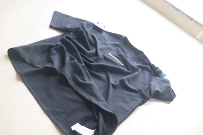 BLACK OVERSIZED T-SHIRT