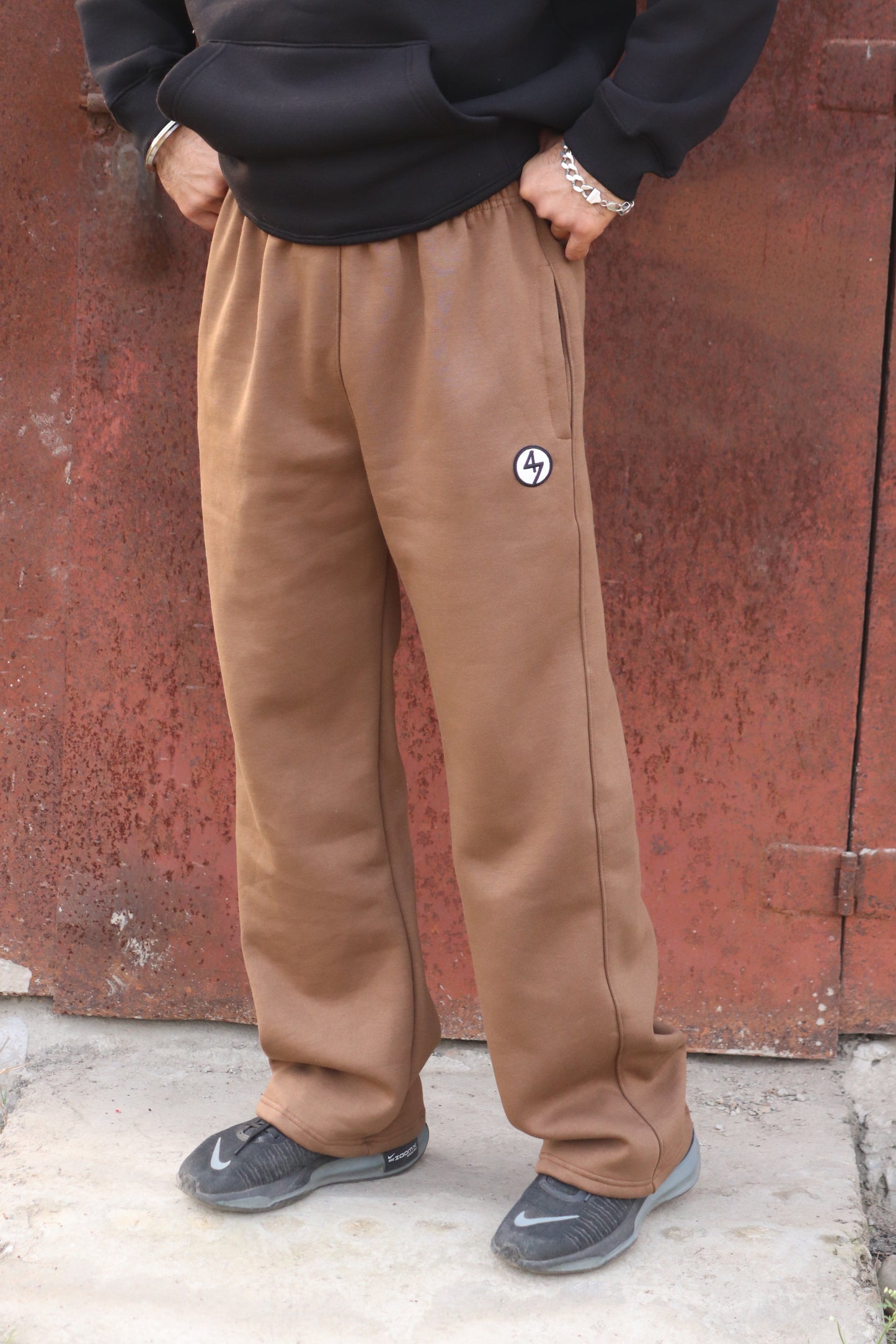 BROWN WIDE LEG HEAVY WEIGHT SWEATPANTS