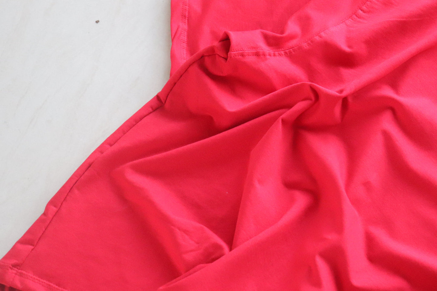 RED OVERSIZED T-SHIRT