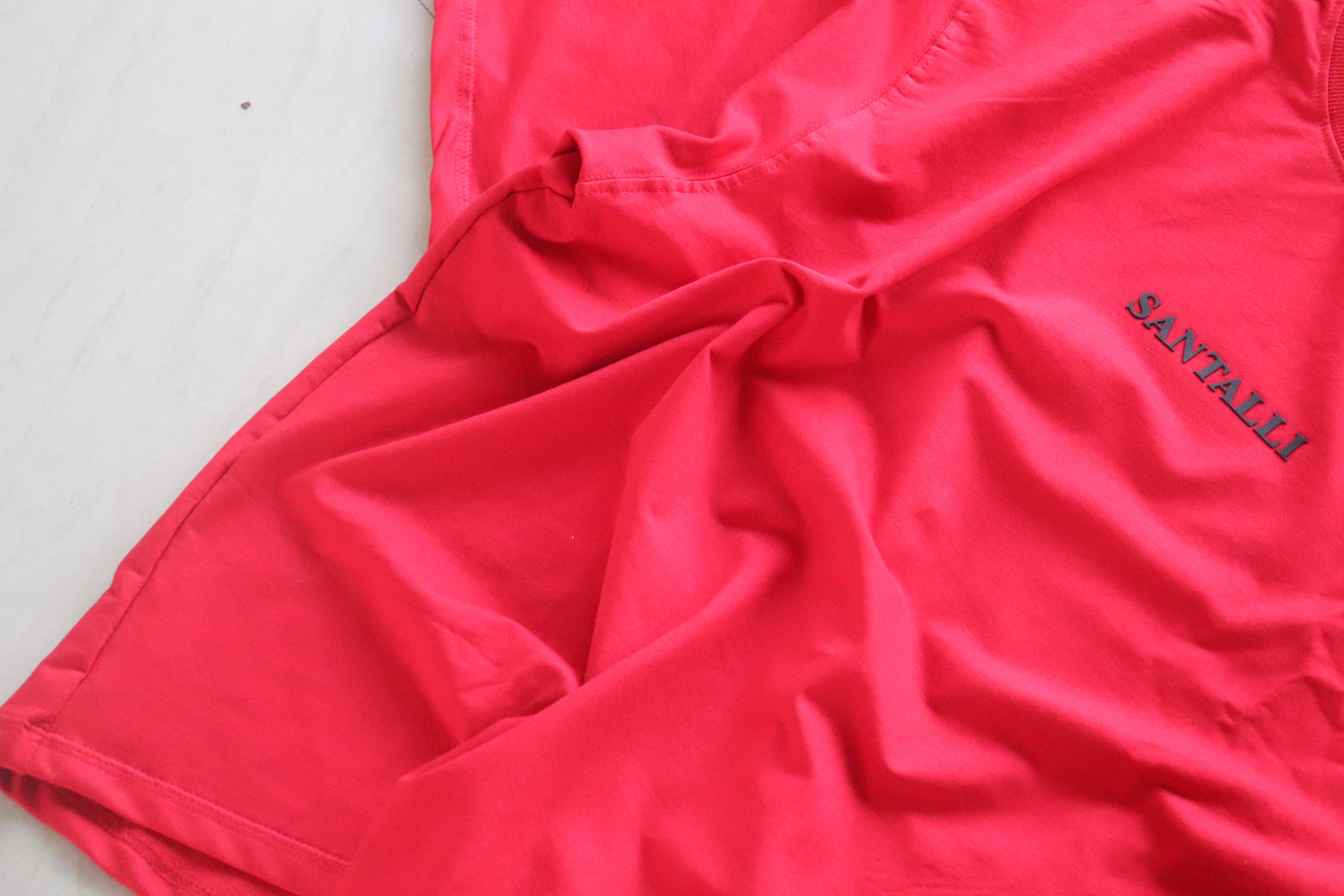 RED OVERSIZED T-SHIRT