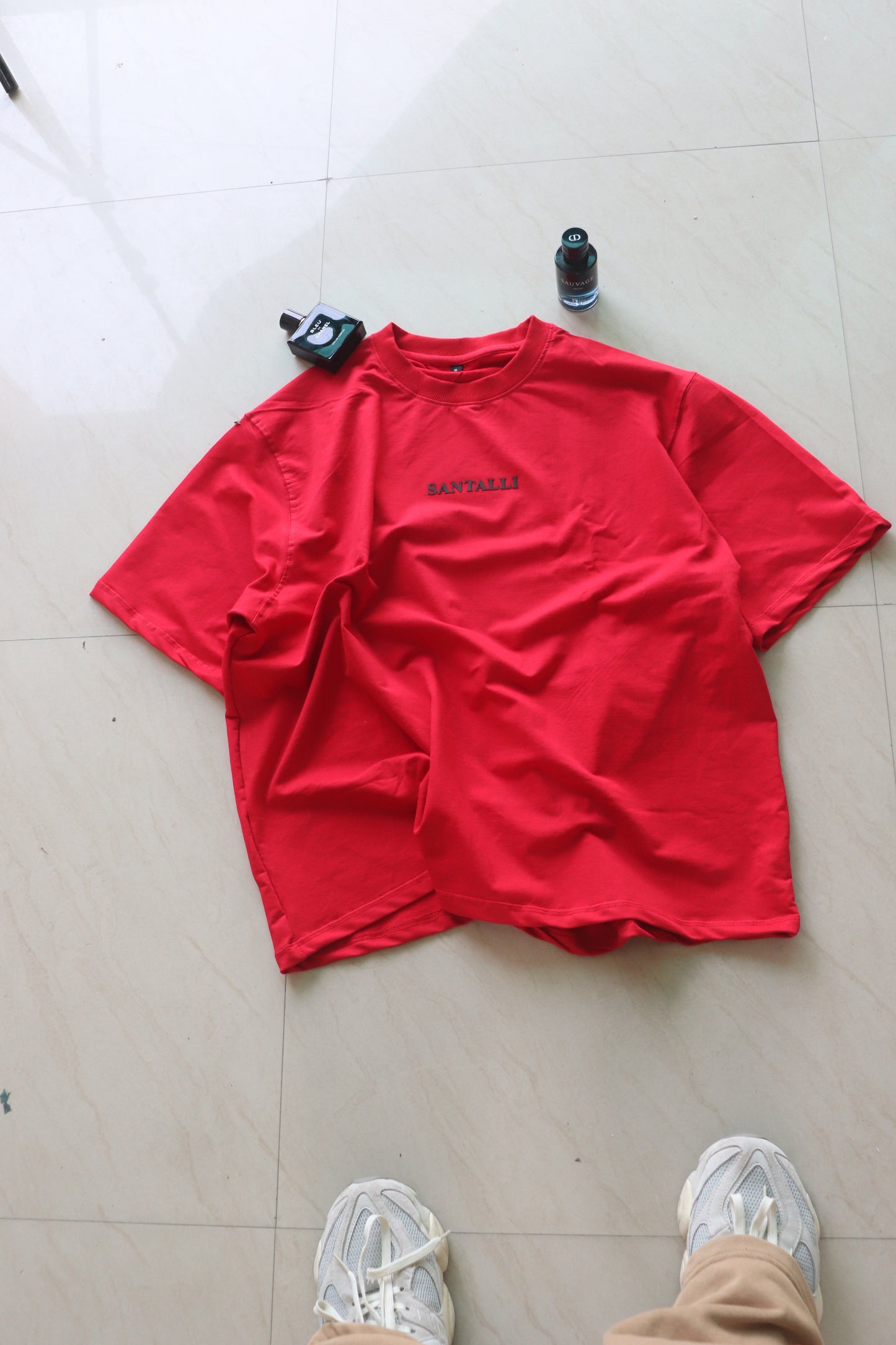 RED OVERSIZED T-SHIRT