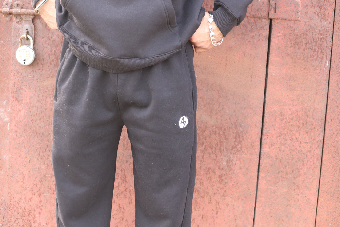 BLACK WIDE LEG HEAVY WEIGHT SWEATPANTS